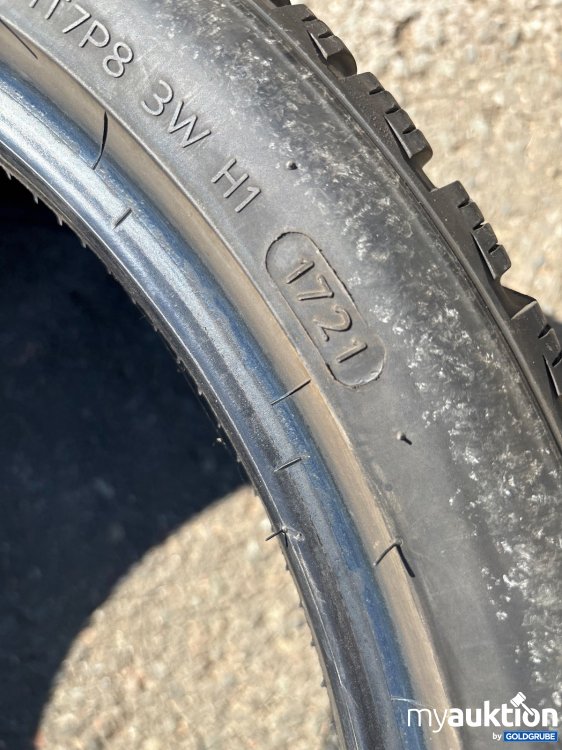 Artikel Nr. 445453 Artikel Nr. 445453: Hankook Winterreifen 255/35 R19 96V M+S