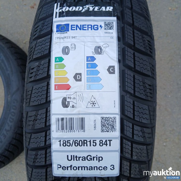 Artikel Nr. 523453: Goodyear UltraGrip Performance 3 185/60 R15