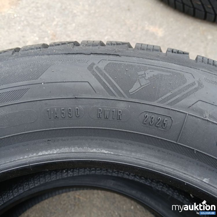 Artikel Nr. 523453: Goodyear UltraGrip Performance 3 185/60 R15