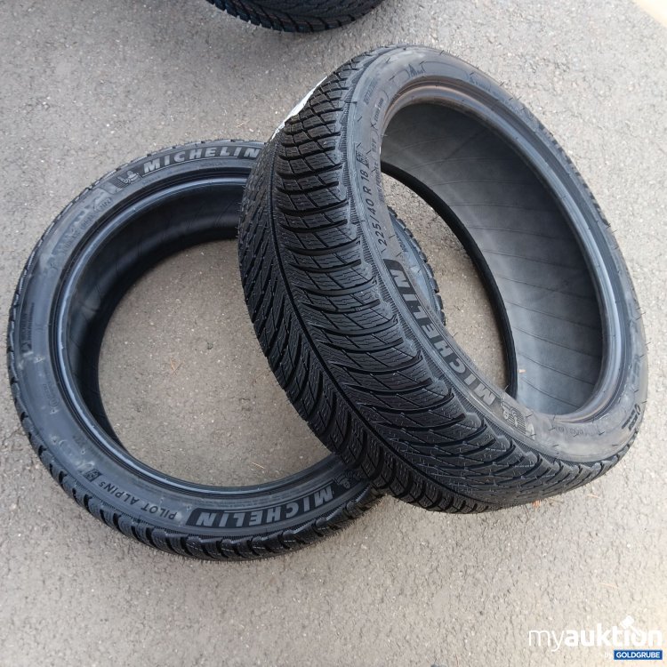 Artikel Nr. 440457 Artikel Nr. 440457: Michelin Pilot Alpin 5 225/40R18 92V XL TL