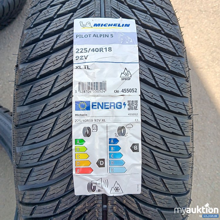 Artikel Nr. 440457 Artikel Nr. 440457: Michelin Pilot Alpin 5 225/40R18 92V XL TL