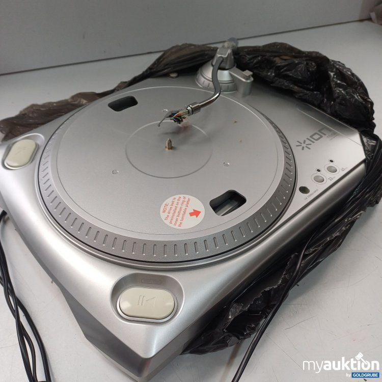 Artikel Nr. 994457 Artikel Nr. 994457: Ion TTUSB Turntable
