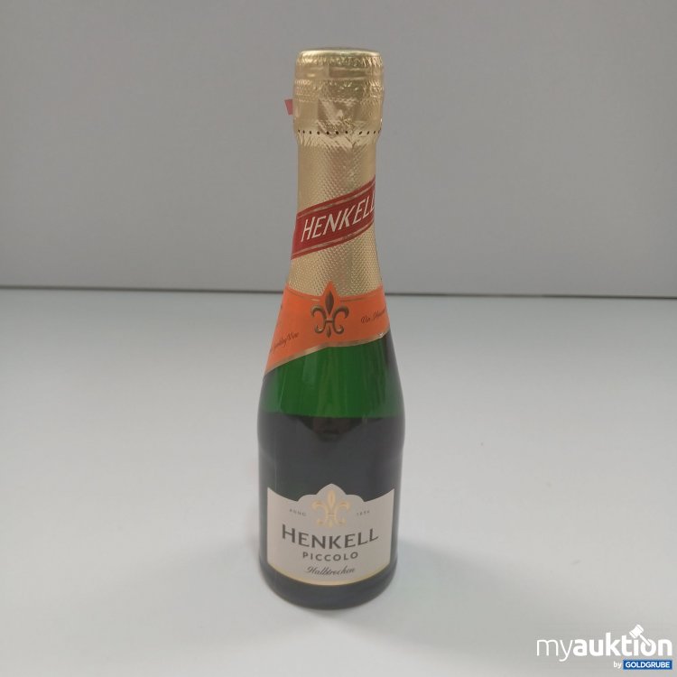 Artikel Nr. 853458 Artikel Nr. 853458: Henkell Piccolo Halbtrocken 200ml