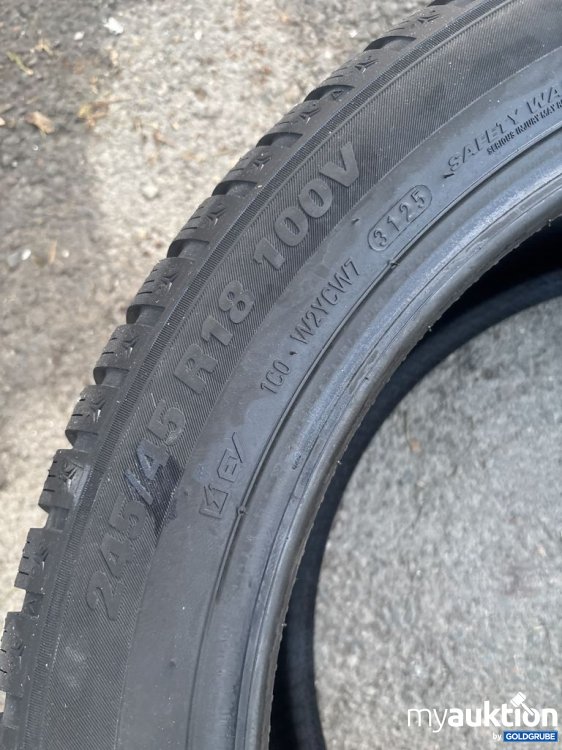 Artikel Nr. 442459: Kumho Wintercraft WP71 245/45 R18