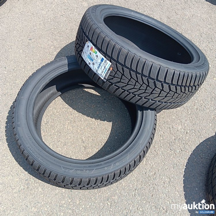 Artikel Nr. 440460 Artikel Nr. 440460: Hankook Winter icept Evo3 215/45R18 93V XL