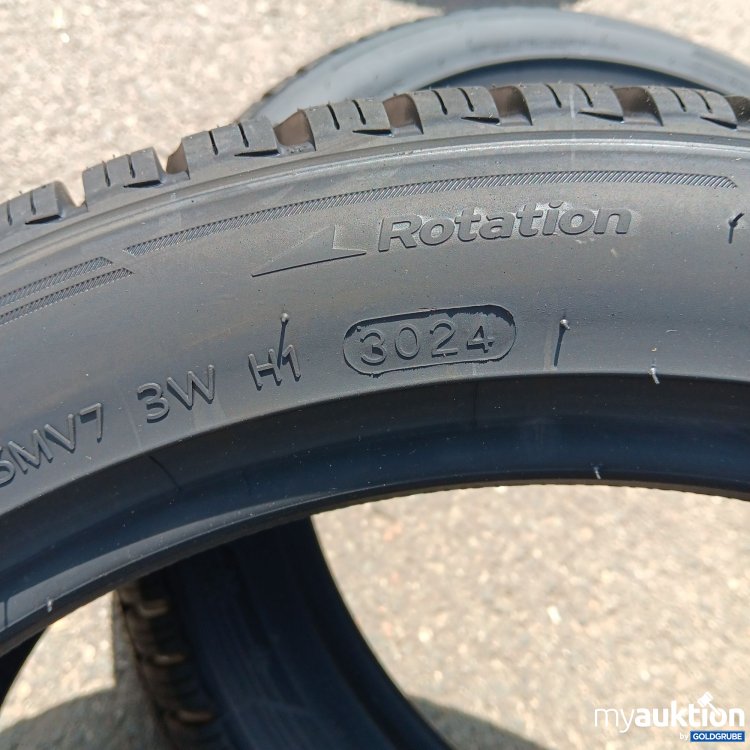 Artikel Nr. 440460 Artikel Nr. 440460: Hankook Winter icept Evo3 215/45R18 93V XL