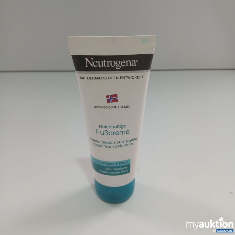 Artikel Nr. 843462 Artikel Nr. 843462: Neutrogena Reichhaltige Fußcreme 100ml