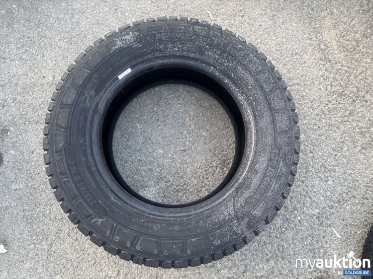 Artikel Nr. 442463: Michelin Agilis CrossClimate 235/65 R16