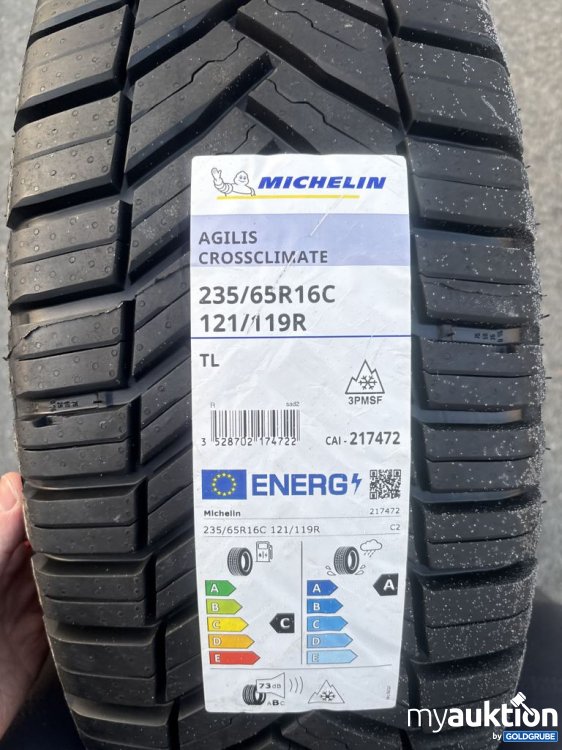Artikel Nr. 442463: Michelin Agilis CrossClimate 235/65 R16