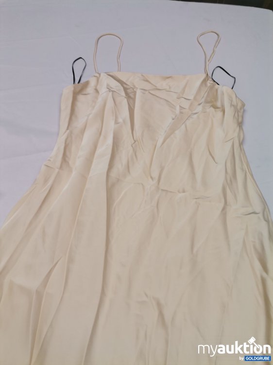 Artikel Nr. 863464 Artikel Nr. 863464: H&M Satin Kleid