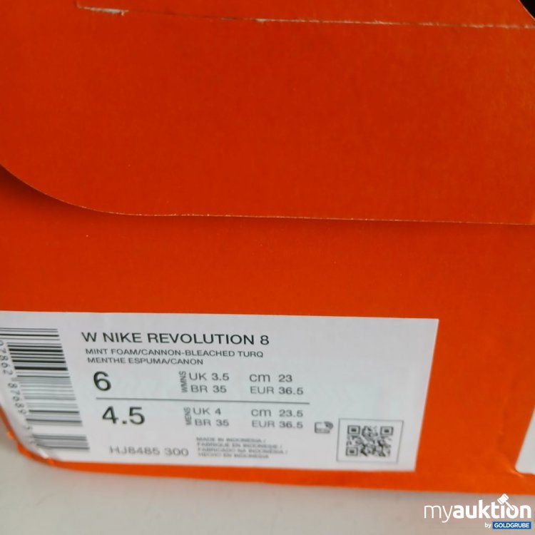 Artikel Nr. 893465 Artikel Nr. 893465: Nike Revolution 8