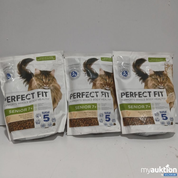 Artikel Nr. 973468: Perfekt Fit Senior 7+ Reich an Huhn 3x750g 
