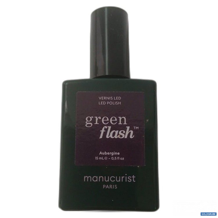 Artikel Nr. 469471 Artikel Nr. 469471: manucurist green flash Nagellack Aubergine 15 ml Nr 2