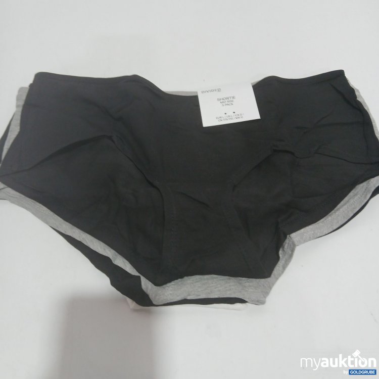 Artikel Nr. 905473: H&M Shortie Mid Rise 5Pcs. L