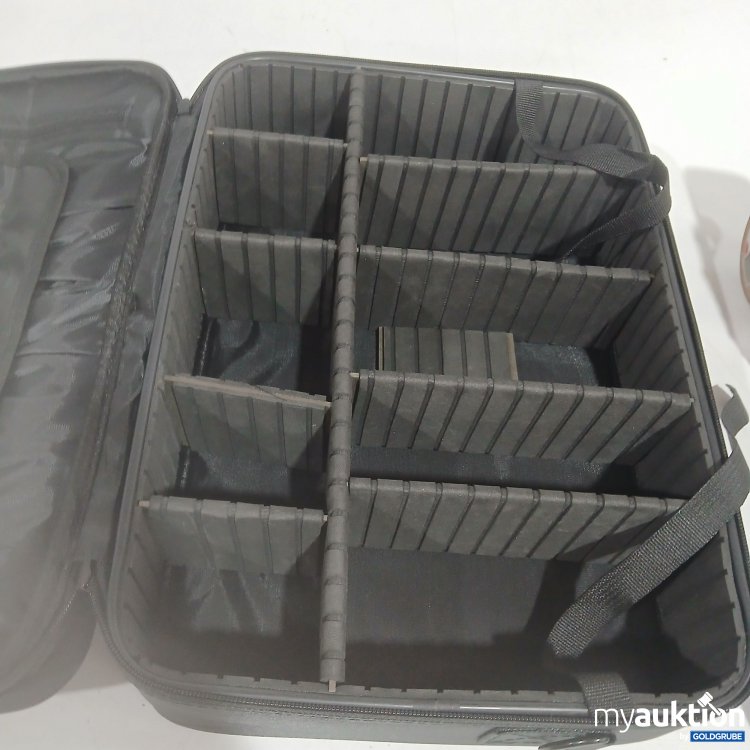 Artikel Nr. 989478 Artikel Nr. 989478: Kosmetiktasche mit Fächern ca. 40x28cm