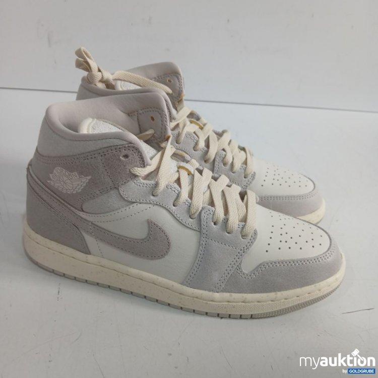 Artikel Nr. 991480 Artikel Nr. 991480: Nike Air Jordan WMNS 1 Mid SE