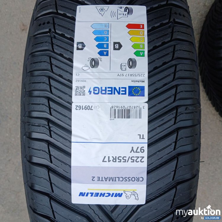 Artikel Nr. 523483: Michelin CrossClimate 225/55 R17
