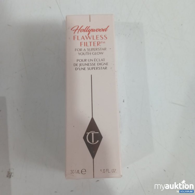 Artikel Nr. 986483 Artikel Nr. 986483: Charlotte Tilbury Hollywood Flawless Filter 3 Fair/Pale 30 ml
