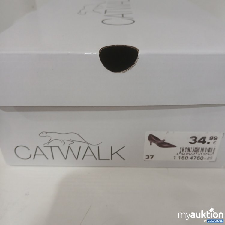 Artikel Nr. 462484 Artikel Nr. 462484: Catwalk Pumps mit Schmuckriemen