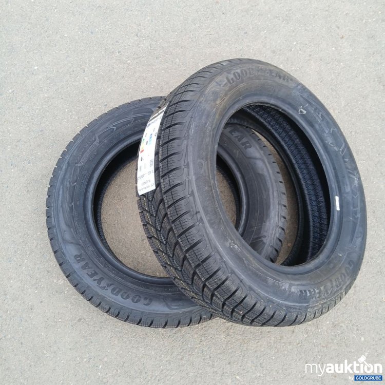 Artikel Nr. 523485: Goodyear UltraGrip Performance+ SUV 215/65 R17