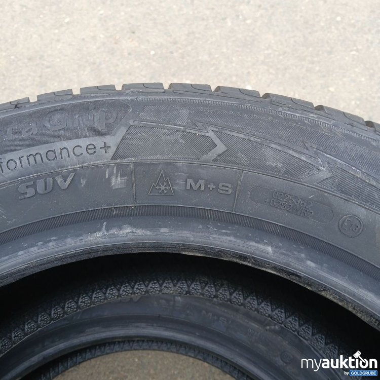 Artikel Nr. 523485: Goodyear UltraGrip Performance+ SUV 215/65 R17