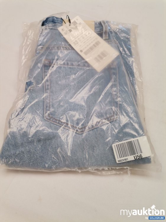 Artikel Nr. 822485: Stradivarius straight wide Jeans 