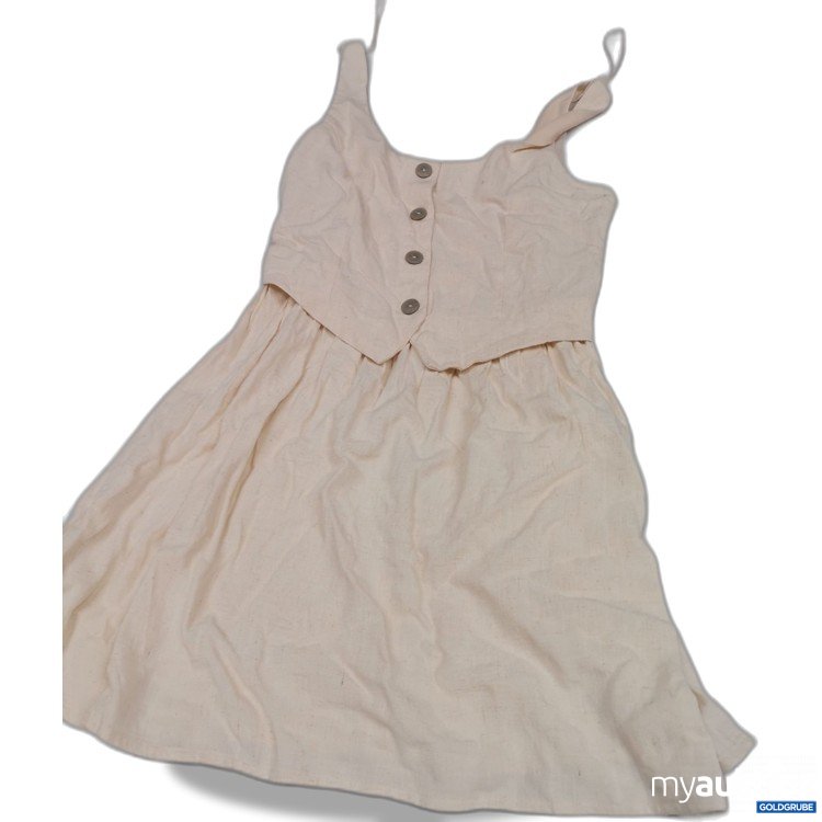 Artikel Nr. 434491 Artikel Nr. 434491: Stradivarius Leinen Kleid