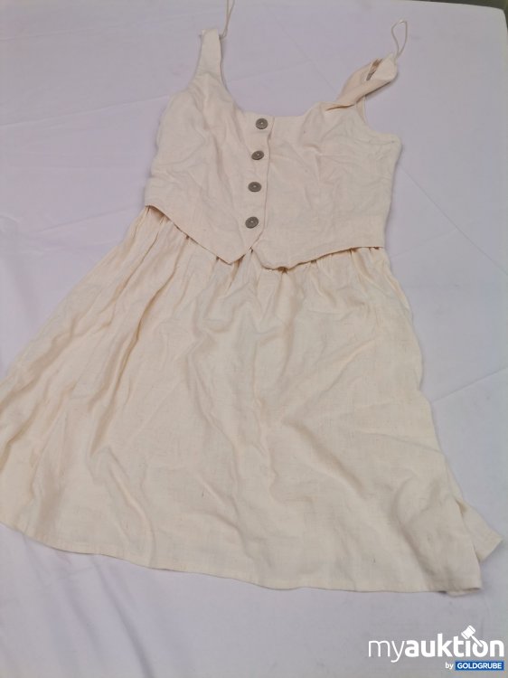 Artikel Nr. 434491 Artikel Nr. 434491: Stradivarius Leinen Kleid