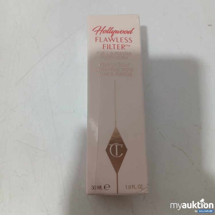 Artikel Nr. 469492 Artikel Nr. 469492: Charlotte Tilbury Hollywood Flawless Filter 30 ml 4,5 Medium