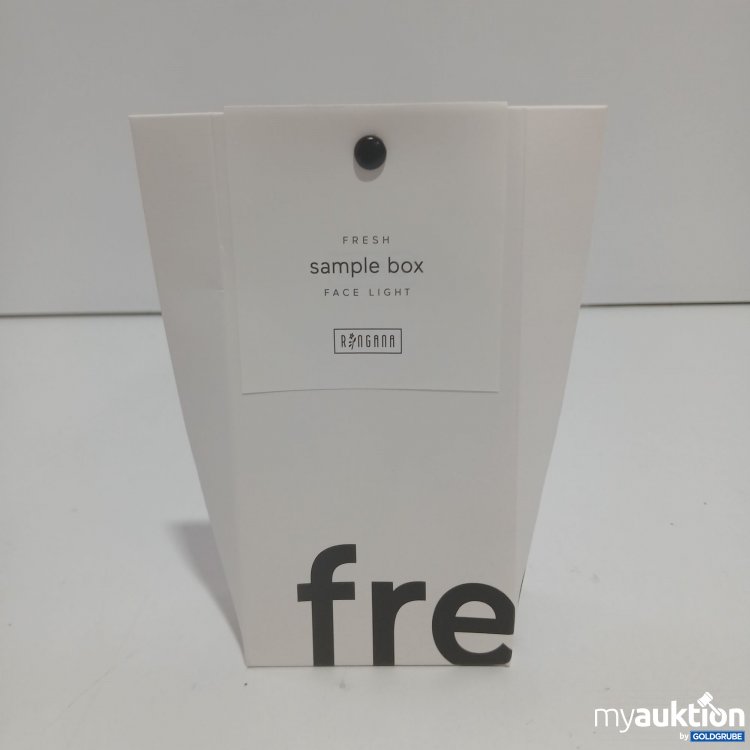 Artikel Nr. 857493 Artikel Nr. 857493: Fresh Sample Box Face Light 45ml