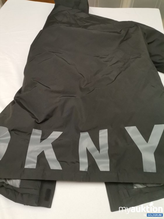 Artikel Nr. 864493: DKNy Jacke gebraucht Zustand sehr gut 