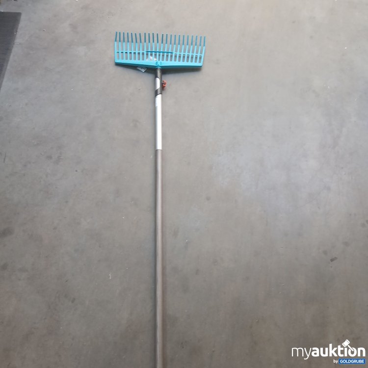 Artikel Nr. 969493 Artikel Nr. 969493: Gardena Rechenbesen 130cm