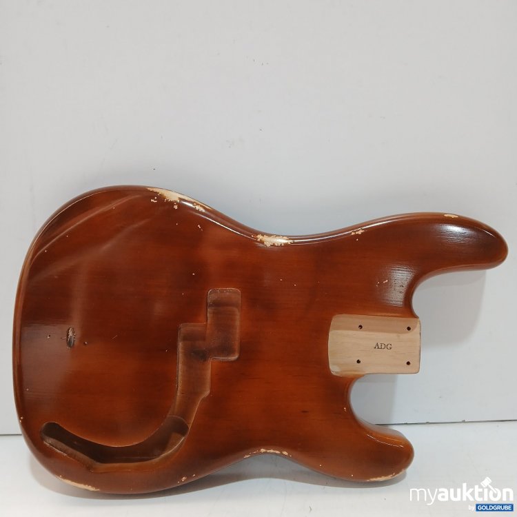 Artikel Nr. 468494 Artikel Nr. 468494: ADG Gitarrenbausatz Holz braun