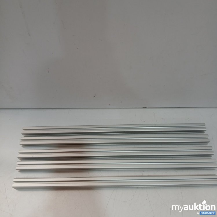 Artikel Nr. 468495 Artikel Nr. 468495: Aluminiumprofile Länge 18cm