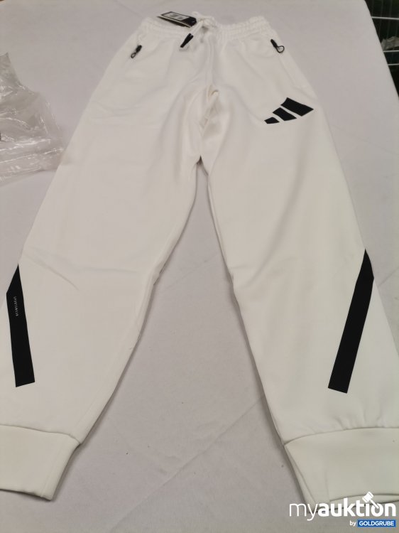 Artikel Nr. 837495: Adidas Freizeithose 