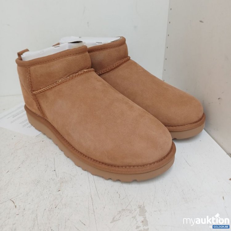 Artikel Nr. 980497 Artikel Nr. 980497: UGG W Classic Ultra Mini Stiefel