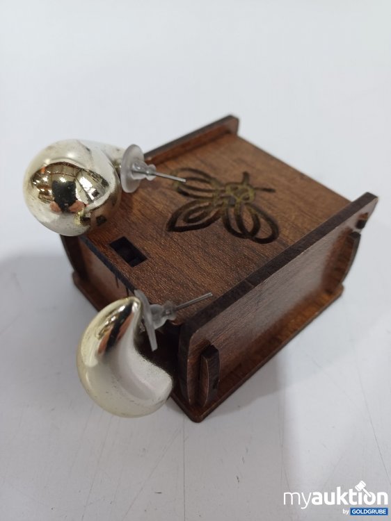 Artikel Nr. 877498 Artikel Nr. 877498: Goldoptik Ohrringe mit Holz Schatulle