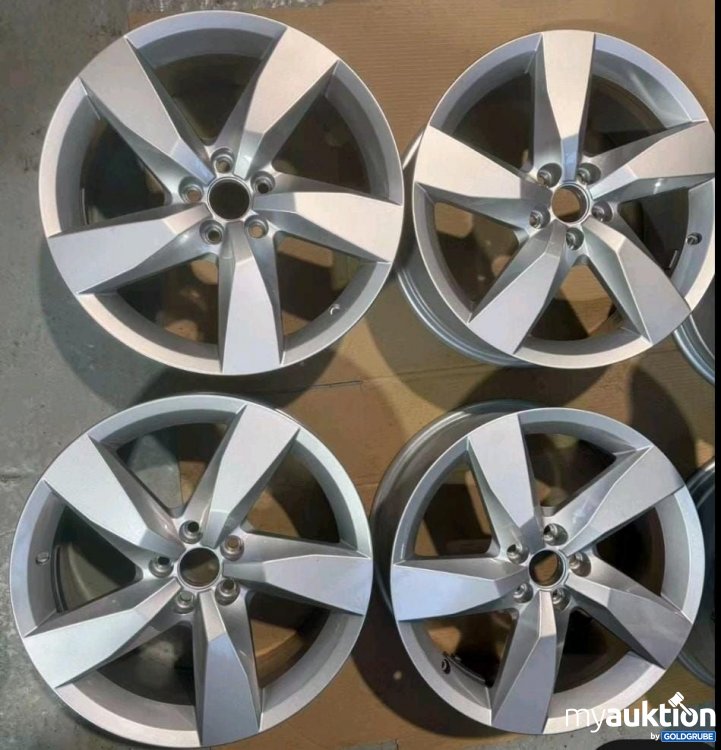 Artikel Nr. 941499: Alufelgen t cross original VW 5x100 Lochkreis