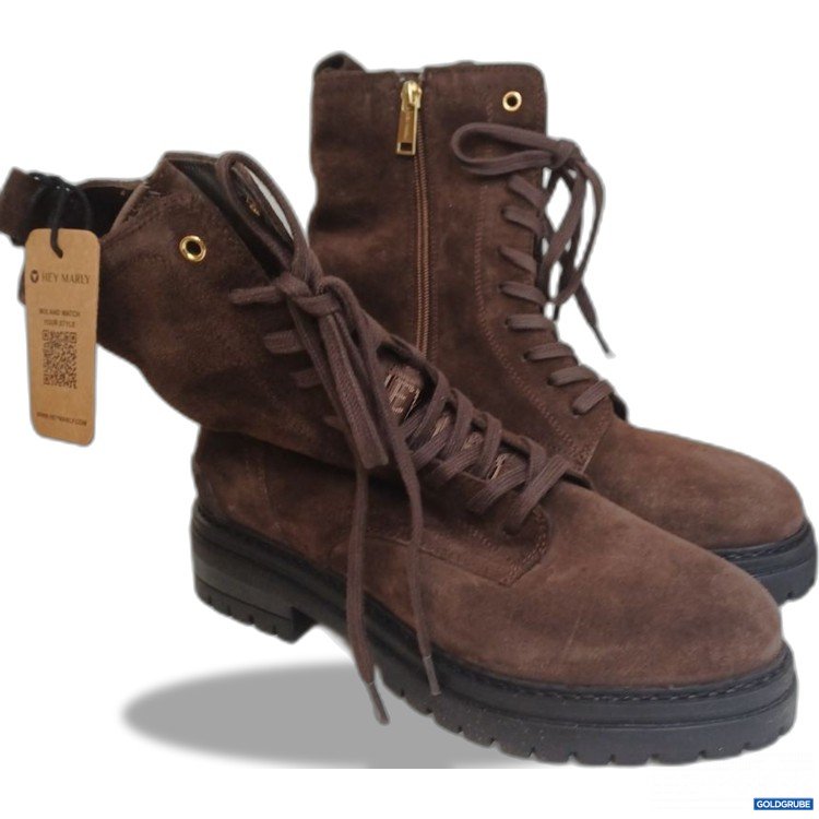 Artikel Nr. 980499 Artikel Nr. 980499: HEY MARLY Signature Boot Suede-Coffee
