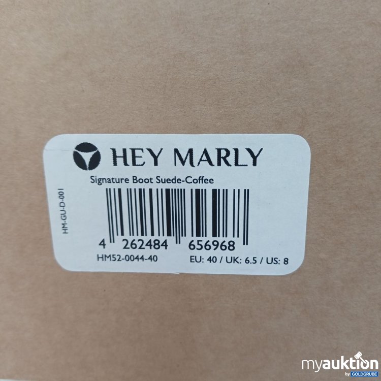 Artikel Nr. 980499 Artikel Nr. 980499: HEY MARLY Signature Boot Suede-Coffee