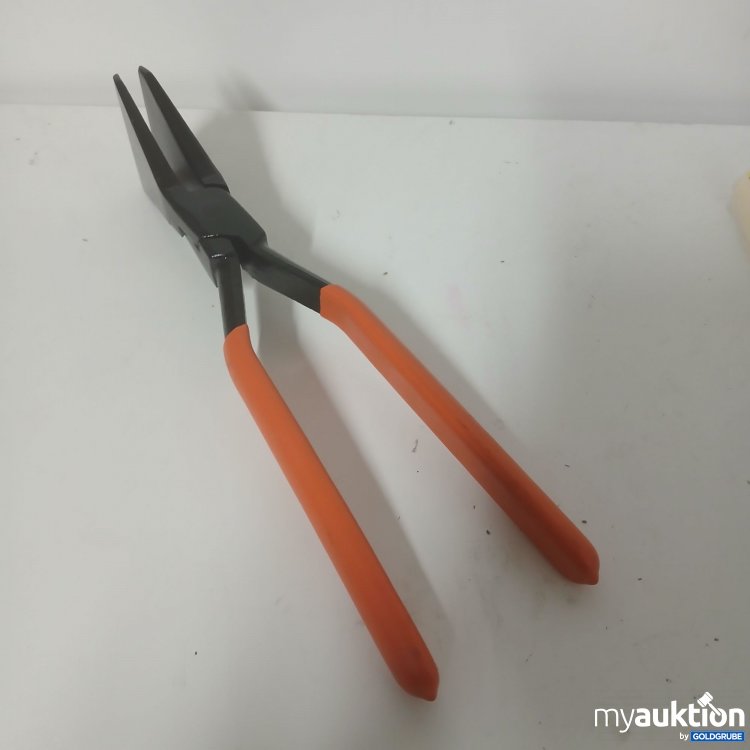 Artikel Nr. 917500 Artikel Nr. 917500: Blech-Klappzange 180°