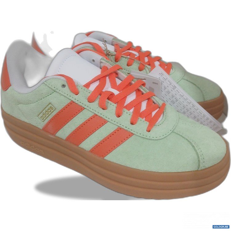 Artikel Nr. 462502 Artikel Nr. 462502: adidas VL COURT BOLD J Größe 38