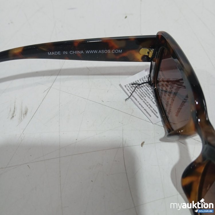 Artikel Nr. 448504 Artikel Nr. 448504: ASOS Sonnenbrille braun eckig