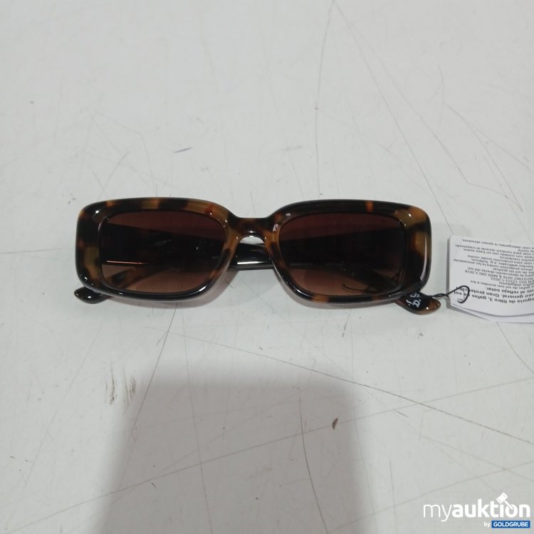 Artikel Nr. 448504 Artikel Nr. 448504: ASOS Sonnenbrille braun eckig