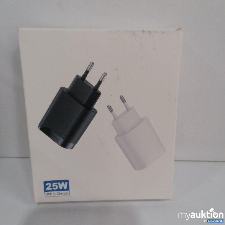 Artikel Nr. 827506 Artikel Nr. 827506: 25W USB-C Charger Schnellladegerät