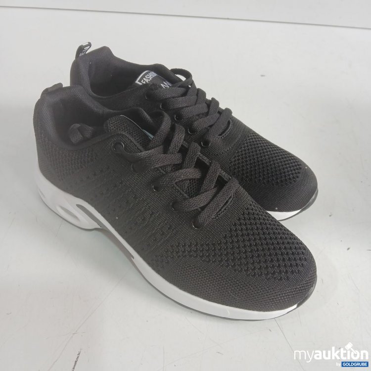 Artikel Nr. 991506 Artikel Nr. 991506: Sportschuhe Schwarz