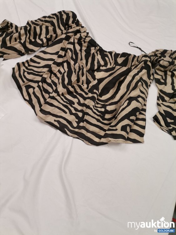 Artikel Nr. 435507 Artikel Nr. 435507: H&M Leinen Oberteil