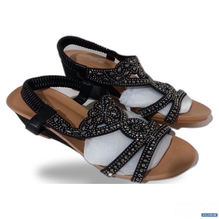 Artikel Nr. 467513 Artikel Nr. 467513: Sandalen mit Ziersteinen