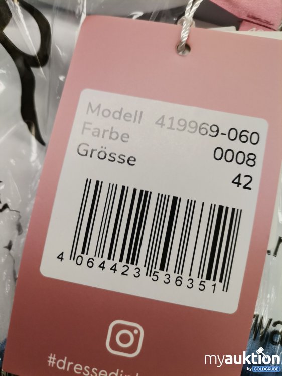 Artikel Nr. 838513 Artikel Nr. 838513: Krüger Dirndl
