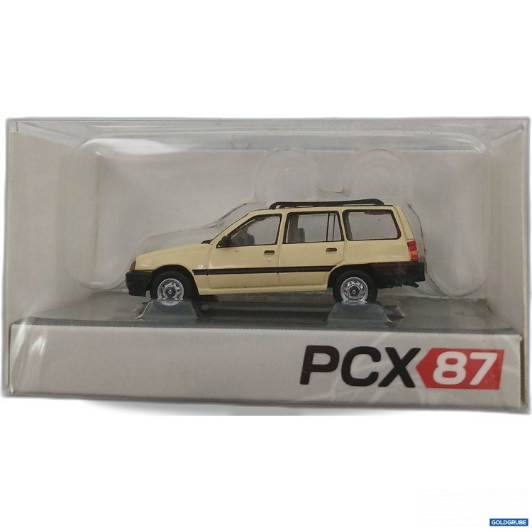 Artikel Nr. 443517: PCX 87 Premium ClassiXXs Opel Kadett E Caravan beige PCX87.1:87